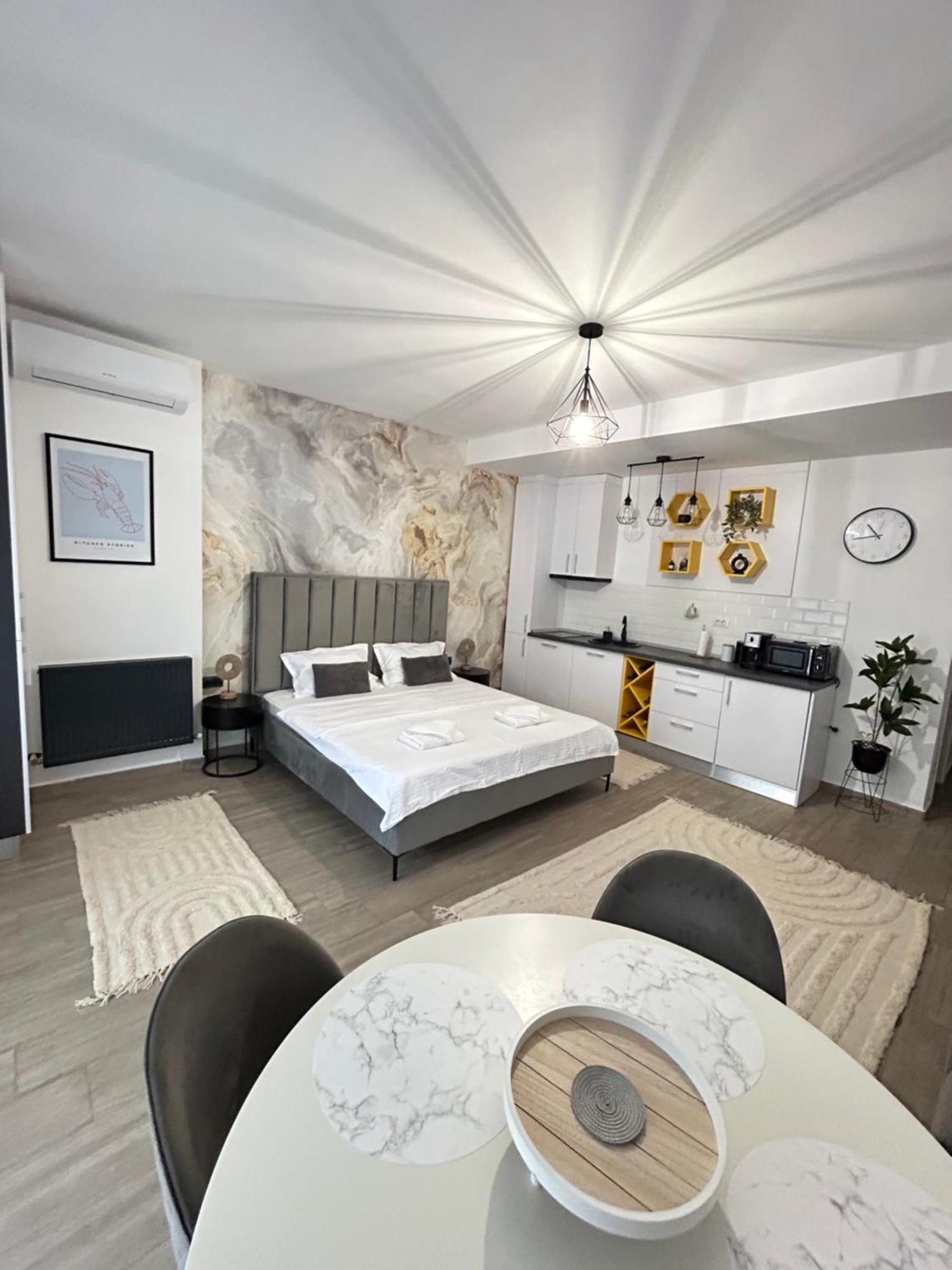 Studio 70 By Casa Del Mar Mamaia Exterior foto